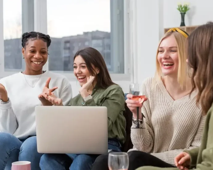 Fauxmoi Reddit Toxic