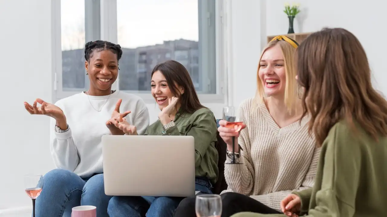 Fauxmoi Reddit Toxic